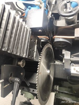 Chọn chính xác cao TORSEL CNC chức năng tròn cắt đinh